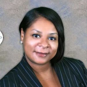 Meet your Posher, Shicola